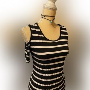 Women's Black & White Striped Maxi Dress M